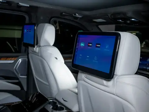 Cadillac Escalade, V Рестайлинг 2025 — миниатюра 6