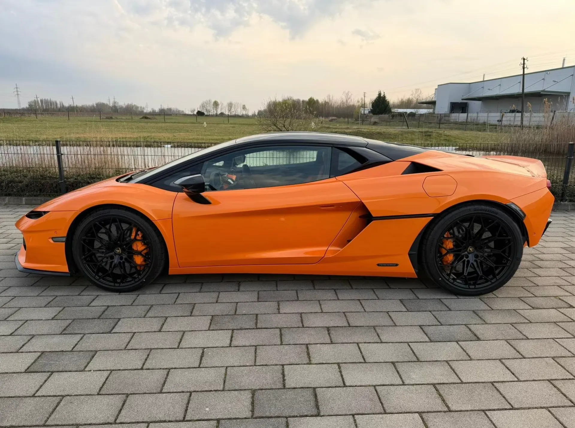 Lamborghini Temerario, I 2026 фото 8