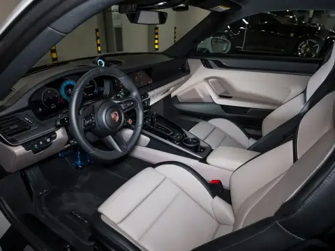 Porsche 911 Carrera, Viii (992) Рестайлинг 2026 — миниатюра 4