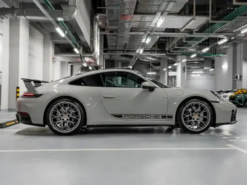 Porsche 911 Carrera, Viii (992) Рестайлинг 2026 — миниатюра 8