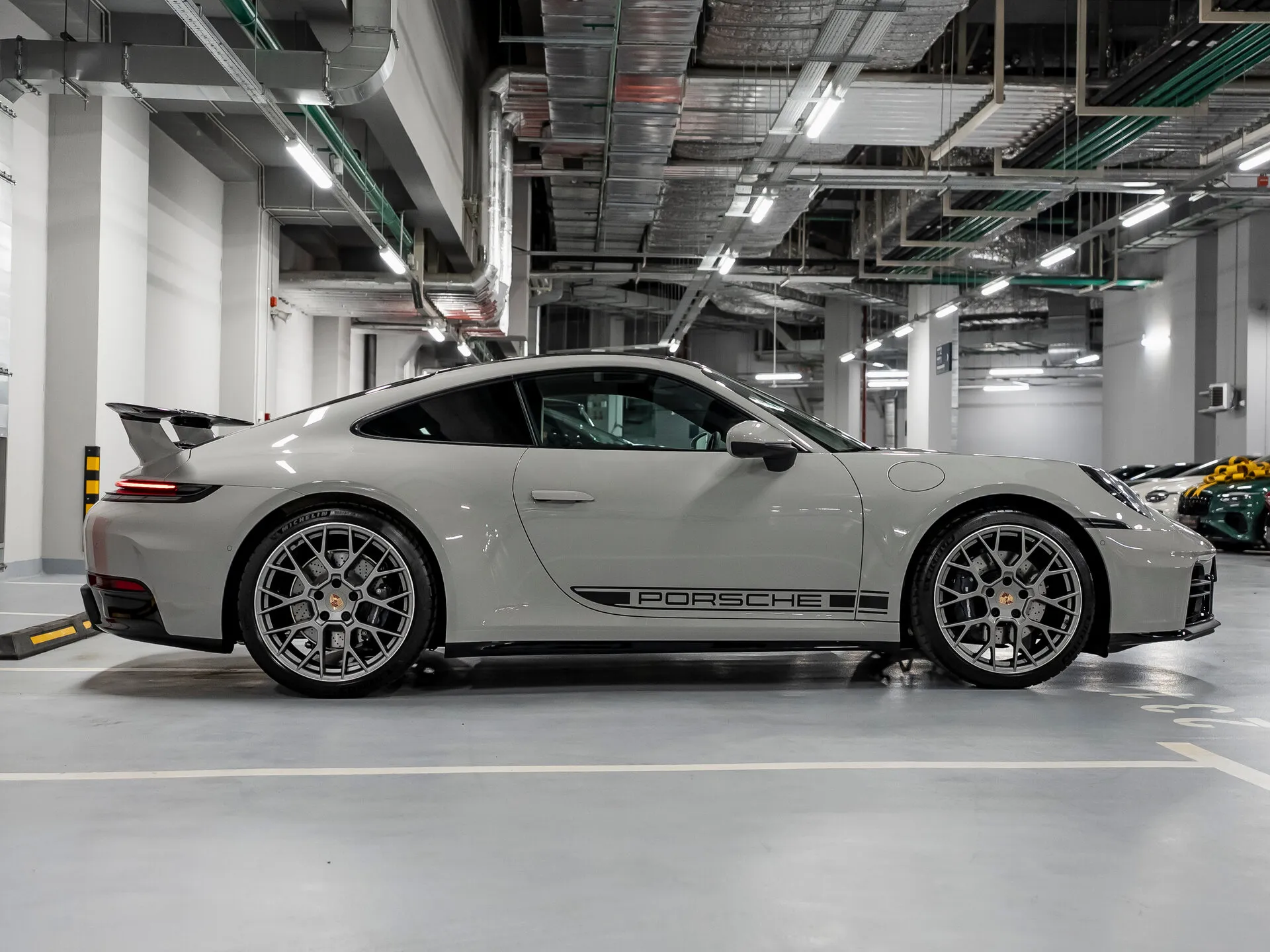 Porsche 911 Carrera, Viii (992) Рестайлинг 2026 фото 8