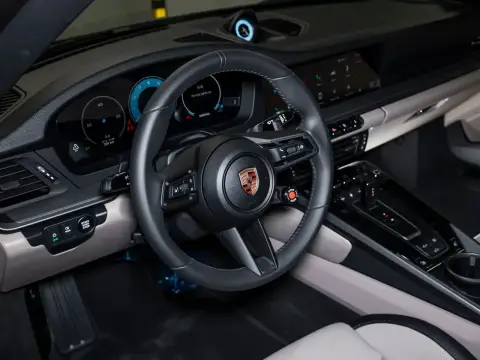 Porsche 911 Carrera, Viii (992) Рестайлинг 2026 — миниатюра 9