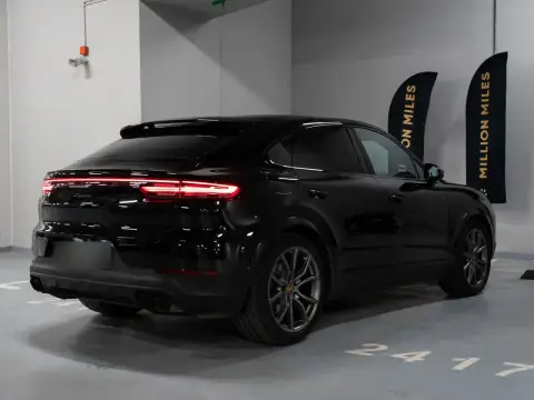 Porsche Cayenne Coupé, Iii 2023 — миниатюра 9