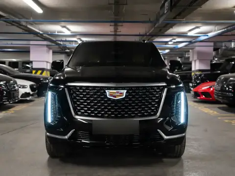 Cadillac Escalade, V Рестайлинг 2025 — миниатюра 1
