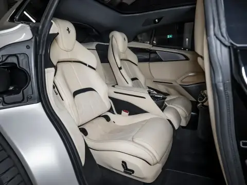 Ferrari Purosangue, I 2025 — миниатюра 9