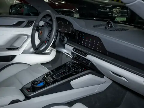 Porsche 911, Viii (992) Рестайлинг 2024 — миниатюра 4