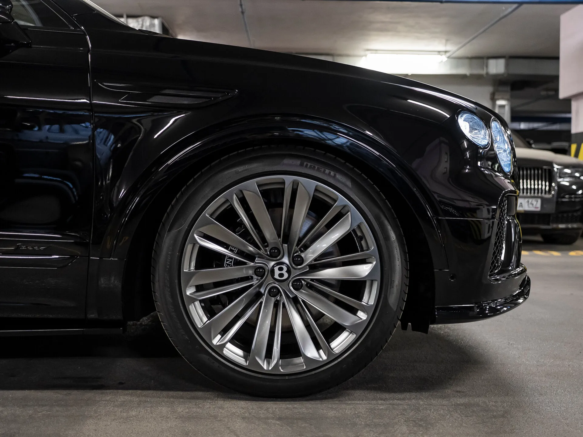 Bentley Bentayga, I Рестайлинг 2026 фото 10