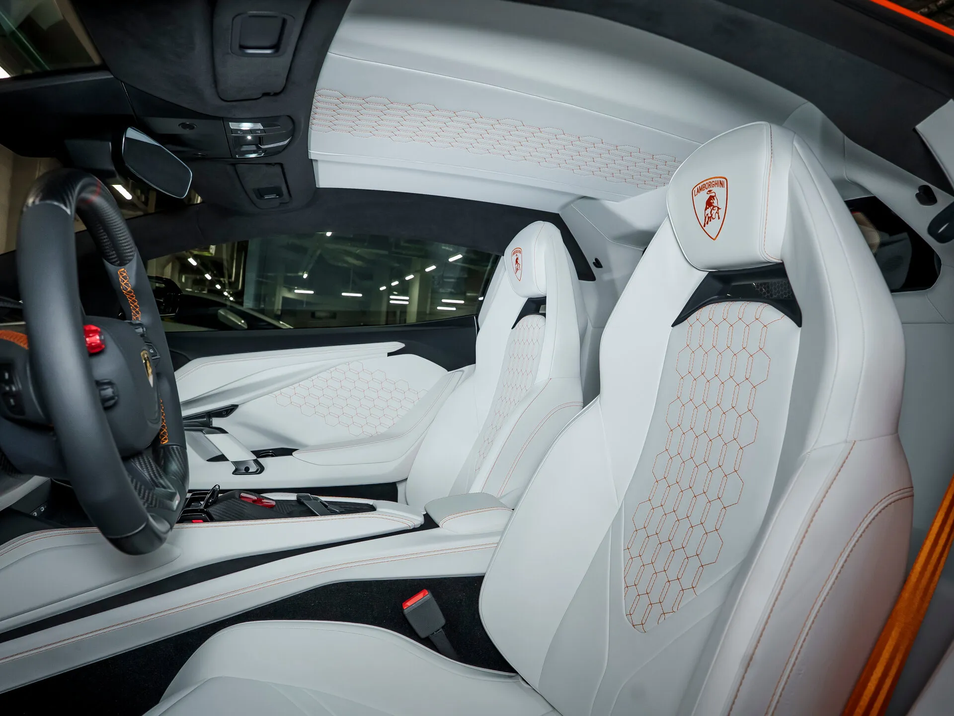 Lamborghini Revuelto, I 2025