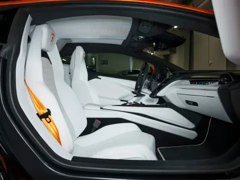 Lamborghini Revuelto, I 2025 — миниатюра 9