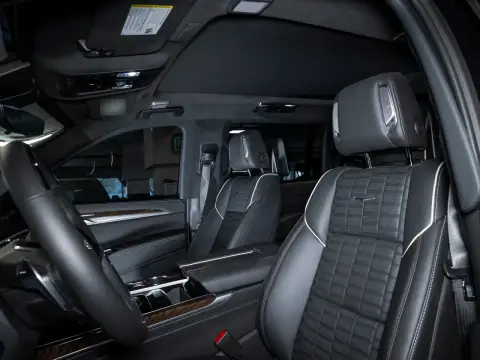 Cadillac Escalade, V Рестайлинг 2025 — миниатюра 6