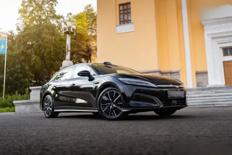 BYD Han 2025