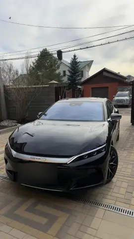 BYD Han 2025