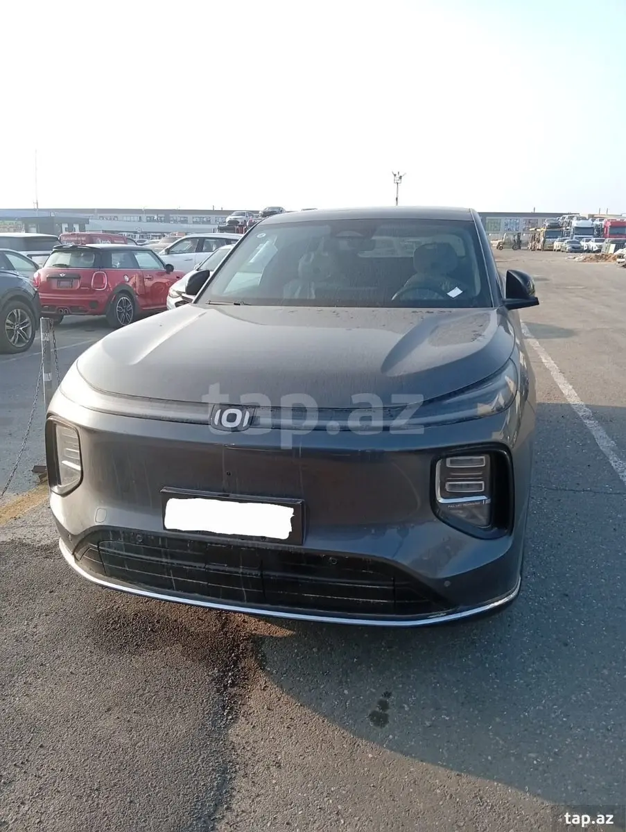 Changan Qiyuan Q07 2025 — фото 1 из 3