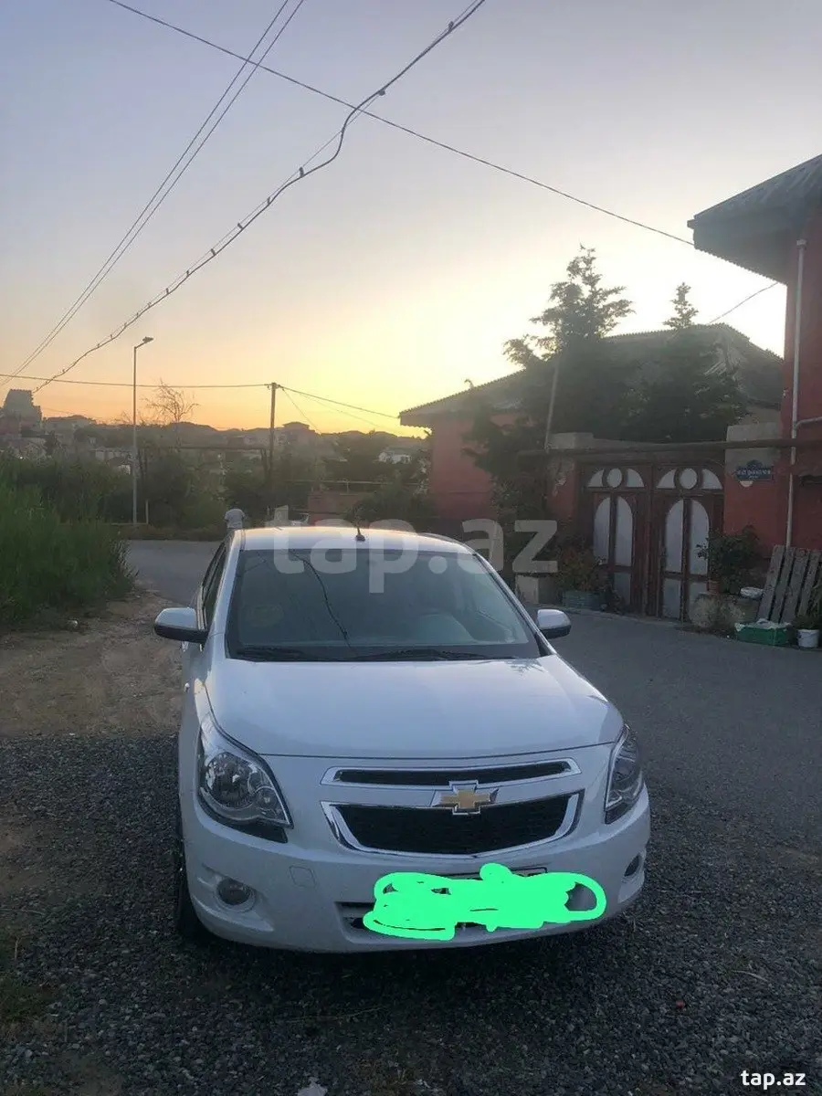 Chevrolet Cobalt 2025 — фото 1 из 6
