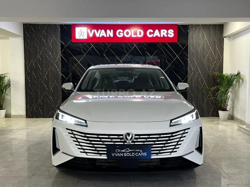 Changan Eado 2025 — фото 1 из 10