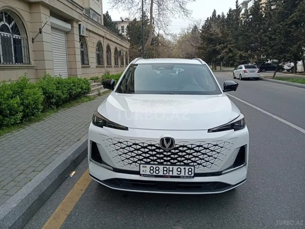 Changan CS 55 Plus 2025 — фото 1 из 10