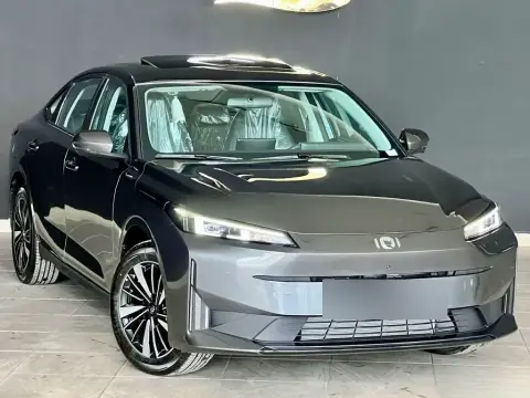Changan Qiyuan A05 2025 — миниатюра 2