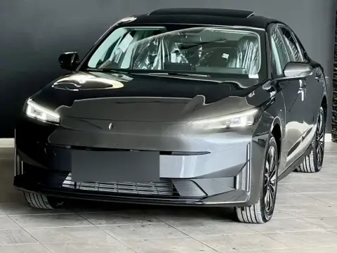 Changan Qiyuan A05 2025 — миниатюра 8