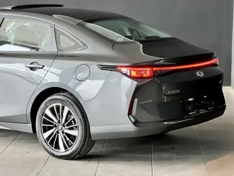 Changan Qiyuan A05 2025 — миниатюра 9