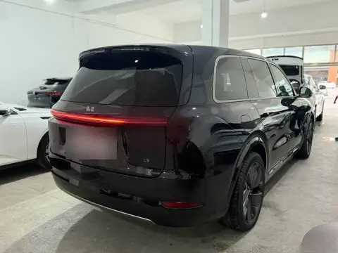 Li Auto L9 2025 — миниатюра 6