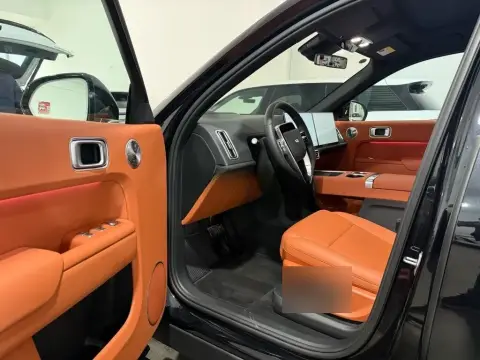 Li Auto L9 2025 — миниатюра 7