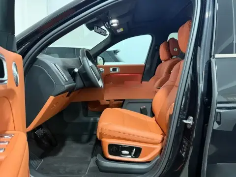 Li Auto L9 2025 — миниатюра 8