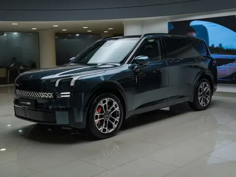 Lynk & Co 900 2026 — миниатюра 1