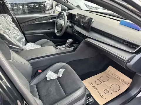 Toyota Camry 2026 — миниатюра 8