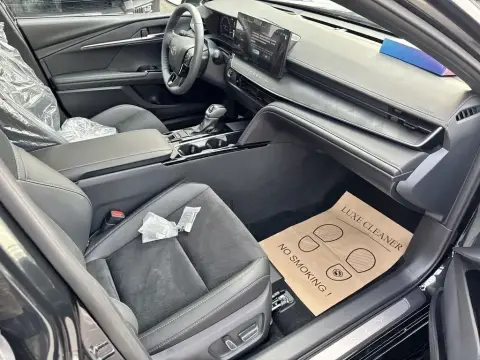 Toyota Camry 2026 — миниатюра 9