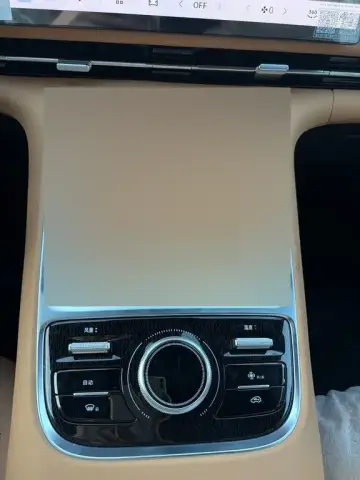 Geely Galaxy Starship 7 2025 — миниатюра 4