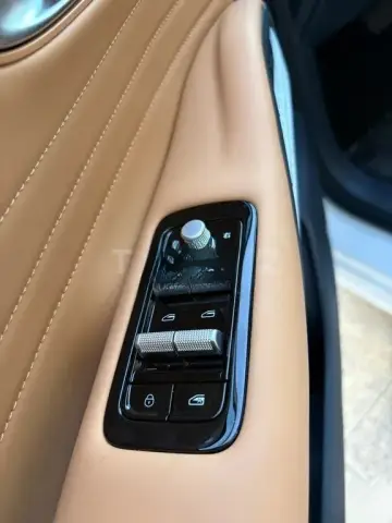 Geely Galaxy Starship 7 2025 — миниатюра 6