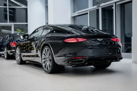 Bentley Continental GT 2025 — миниатюра 6