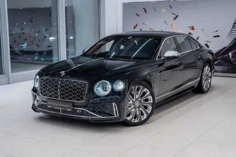 Bentley Flying Spur 2025 — миниатюра 2
