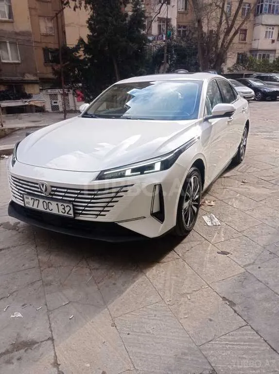 Changan Eado 2025 — фото 1 из 10