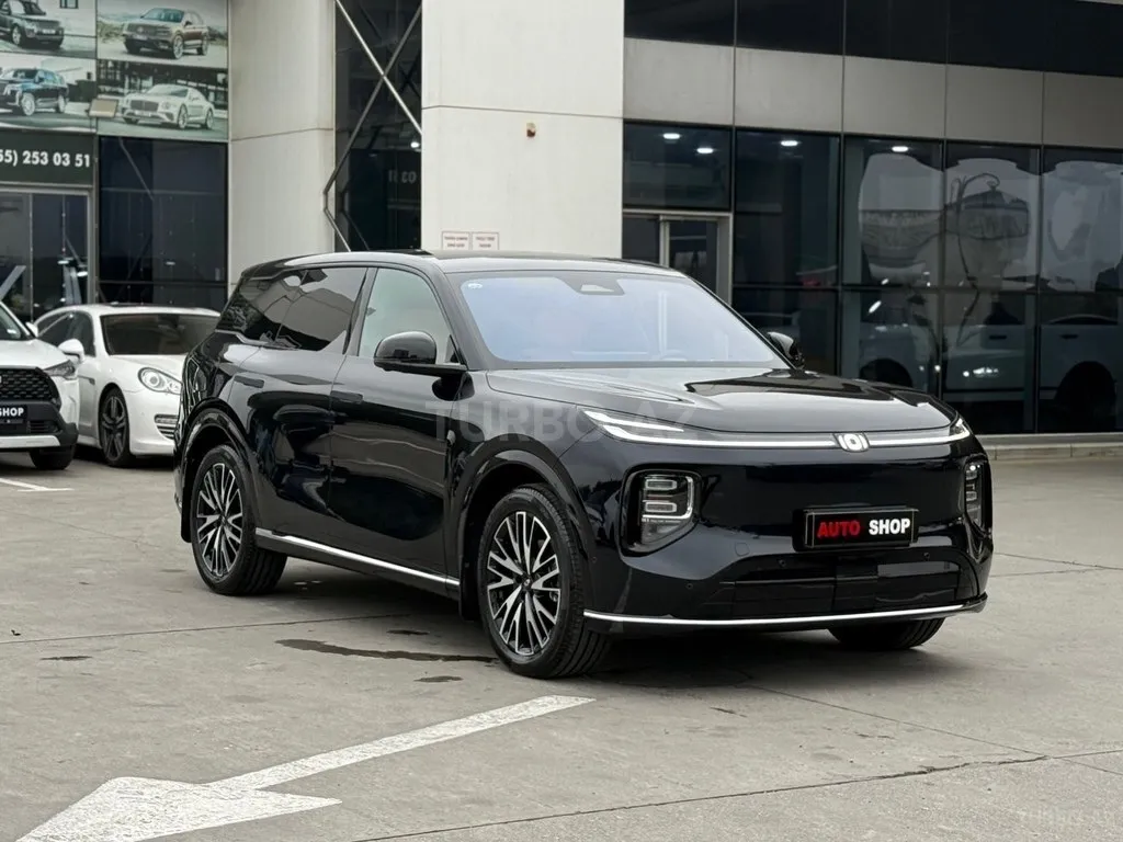 Changan Qiyuan Q07 2025 — фото 1 из 10