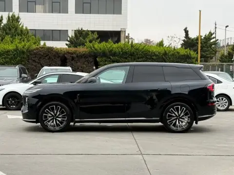 Changan Qiyuan Q07 2025 — миниатюра 10