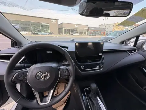 Toyota Corolla 2025 — миниатюра 3