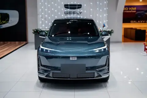 Geely Galaxy M9 2025 — миниатюра 2