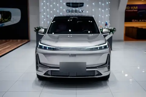 Geely Galaxy M9 2025 — миниатюра 2