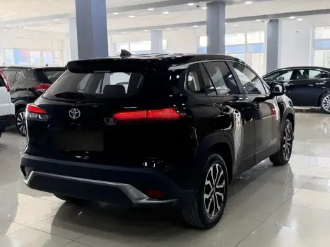 Toyota Frontlander 2025 — миниатюра 8