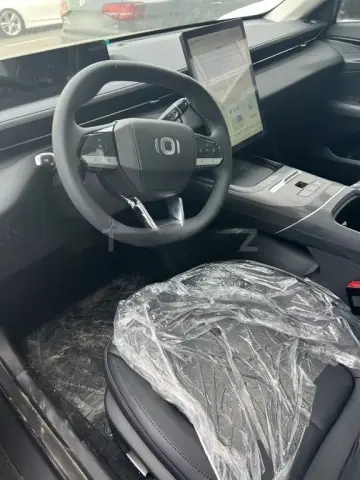 Changan Qiyuan A05 2025 — миниатюра 7