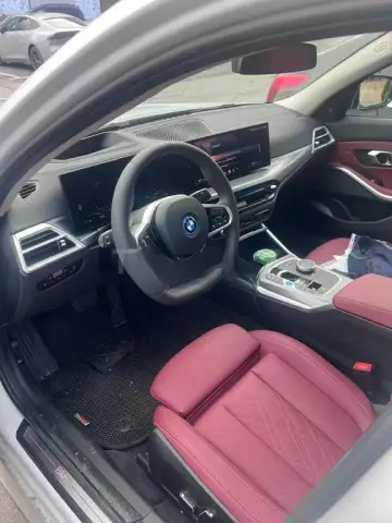 BMW i3 2025 — миниатюра 8