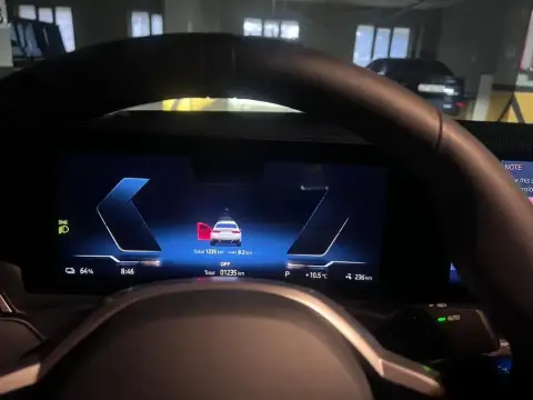 BMW i3 2025 — миниатюра 9