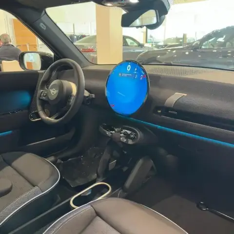 Mini Cooper E 2025 — миниатюра 2