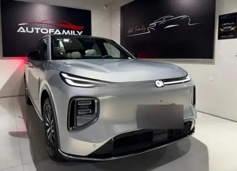 Changan Qiyuan Q07 2025 — миниатюра 2