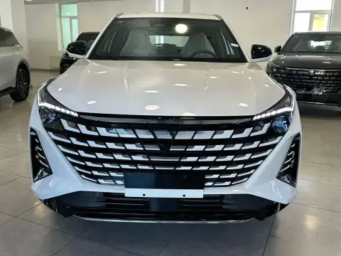 Changan Uni-Z 2025 — миниатюра 1