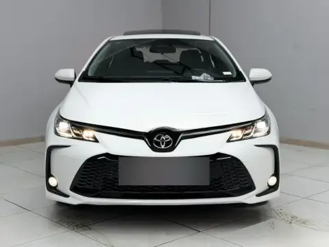 Toyota Corolla 2025 — миниатюра 1