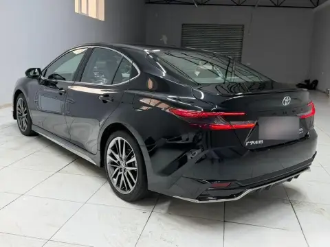 Toyota Camry 2025 — миниатюра 6