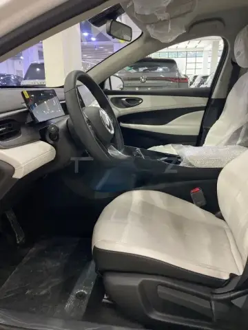 BYD Seal 05 2025 — миниатюра 9