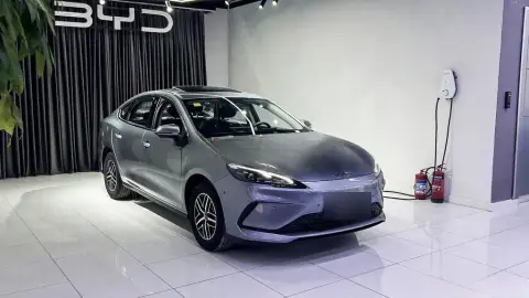 BYD Seal 05 2025 — миниатюра 1